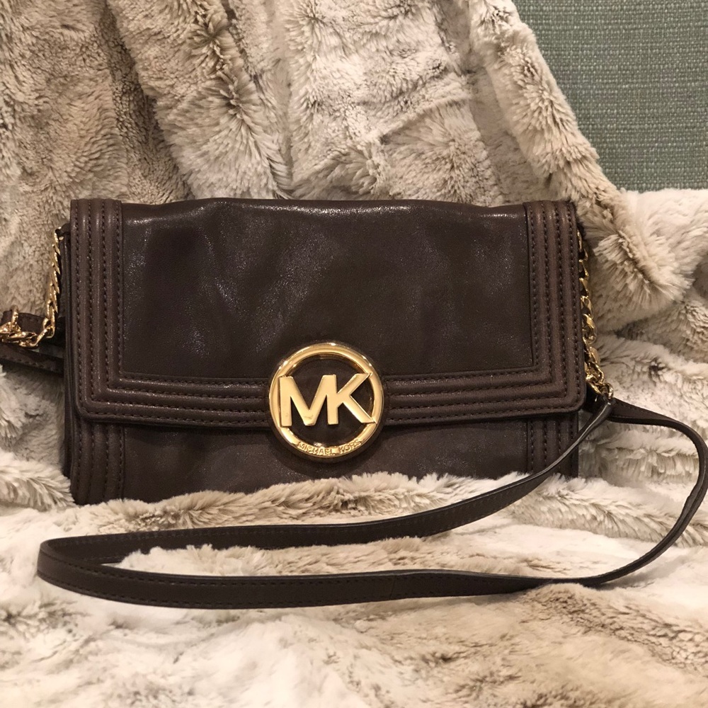 Dark brown distressed leather Michael Kors purse
